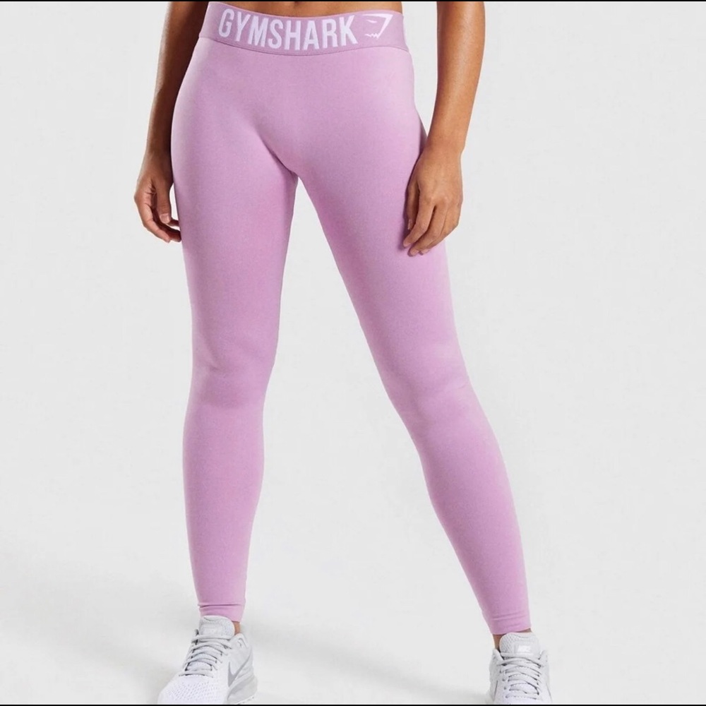 Gym shark leggings size L